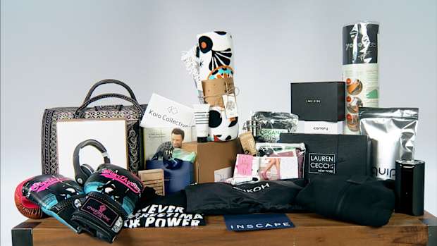 SI Swimsuit Gift Bag